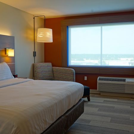 Holiday Inn Express & Suites Omaha - Millard Area By Ihg Dış mekan fotoğraf